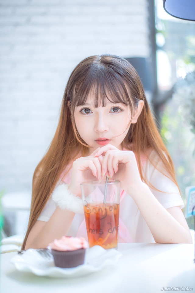 受挫受辱之时，务须咬牙励志，蓄其气而长其智